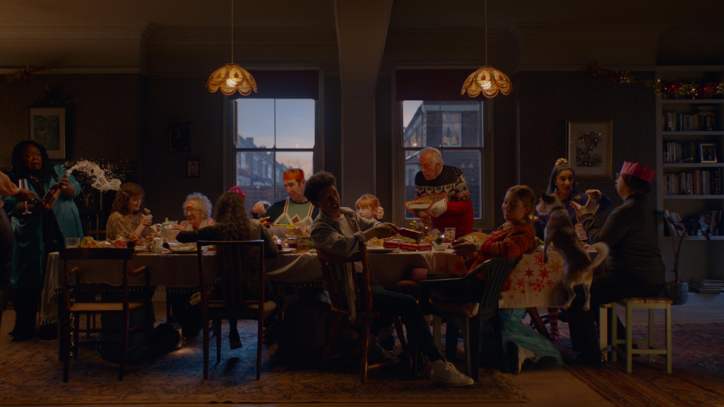 Sainsbury S Reveals Its Christmas 2021 Advert Featuring Stephen Fry Watch It Here South Wales Argus